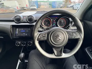 Suzuki Swift Hatchback, Petrol Hybrid, 2018, White