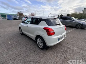 Suzuki Swift Hatchback, Petrol Hybrid, 2018, White