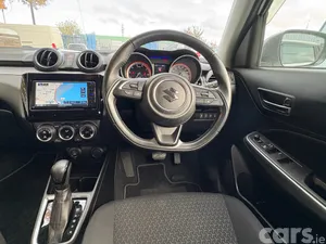Suzuki Swift Hatchback, Petrol Hybrid, 2018, White