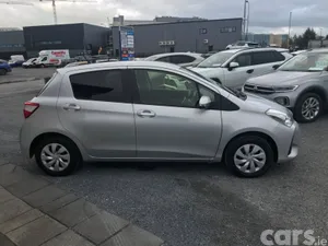 Toyota Vitz Hatchback, Petrol, 2018, Silver