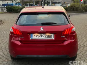 Peugeot 308 Hatchback, Petrol, 2017, Red