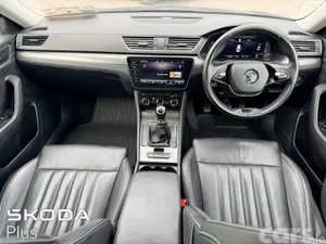Skoda Superb Saloon, Diesel, 2023, Black