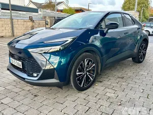 Toyota C-HR Hatchback, Petrol Plug-in Hybrid, 2025, Blue
