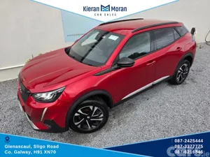 Peugeot 2008 MPV, Petrol, 2023, Red