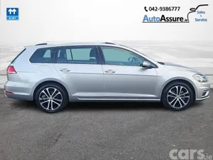 Volkswagen Golf Estate, Petrol, 2019, Gold