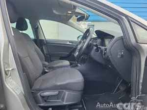 Volkswagen Golf Estate, Petrol, 2019, Gold
