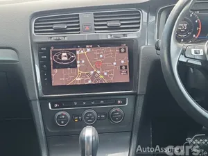 Volkswagen Golf Estate, Petrol, 2019, Gold