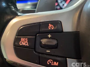 BMW 5-Series Saloon, Petrol Plug-in Hybrid, 2018, Blue