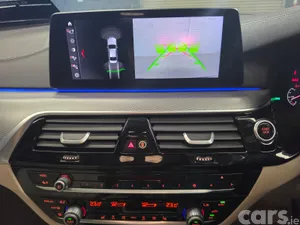 BMW 5-Series Saloon, Petrol Plug-in Hybrid, 2018, Blue