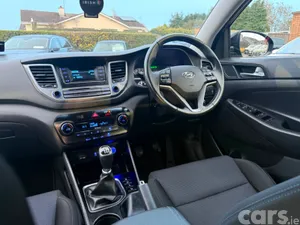 Hyundai Tucson MPV, Diesel, 2017, Black