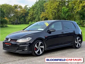 Volkswagen Golf Hatchback, Petrol, 2018, Black