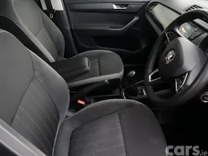 Skoda Fabia Hatchback, Petrol, 2019, Blue