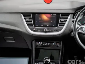 Vauxhall Grandland X Hatchback, Petrol, 2018, Black
