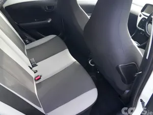 Toyota Aygo Hatchback, Petrol, 2016, White