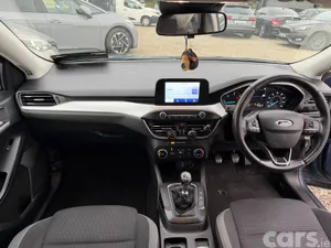 Ford Focus Hatchback, Diesel, 2019, Blue