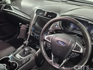 Ford Mondeo Hatchback, Diesel, 2017, White