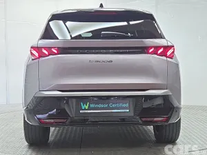 Peugeot 5008 SUV, Electric, 2025, Grey