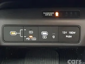 Hyundai KONA MPV, Petrol, 2025, White