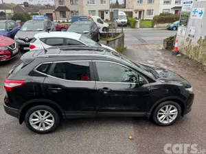 Nissan Qashqai Hatchback, Petrol, 2016, Black