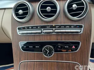 Mercedes-Benz C-Class Saloon, Petrol, 2019, Blue