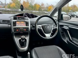 Toyota Verso MPV, Diesel, 2016, Grey