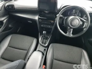 Toyota Yaris Cross SUV, Petrol Hybrid, 2024, White