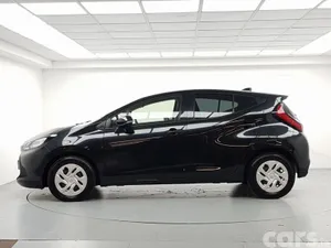 Toyota Aqua Hatchback, Petrol Hybrid, 2023, Black