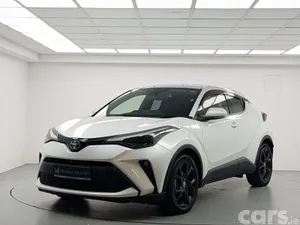 Toyota C-HR SUV, Petrol Hybrid, 2020, White
