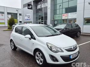 Vauxhall Corsa Hatchback, Petrol, 2013, White