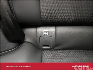 Nissan Qashqai SUV, Petrol Hybrid, 2026, Red