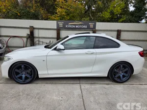 BMW 2-Series Coupe, Petrol, 2014, White
