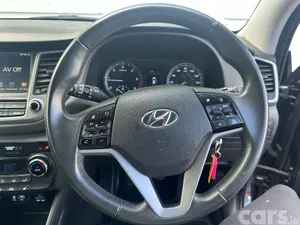 Hyundai Tucson SUV, Diesel, 2016, Grey