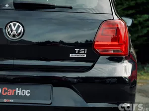 Volkswagen Polo Hatchback, Petrol, 2015, Black