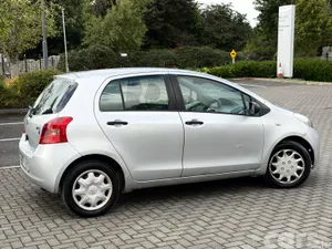 Toyota Yaris Hatchback, Petrol, 2006, Silver
