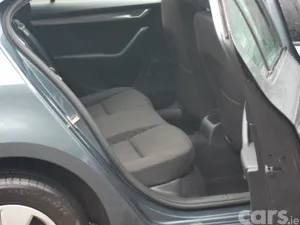 Skoda Octavia Saloon, Petrol, 2019, Grey