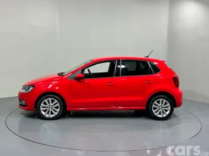 Volkswagen Polo Hatchback, Petrol, 2017, Red