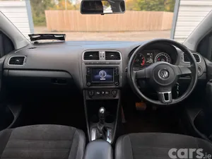 Volkswagen Polo Hatchback, Petrol, 2012, Black