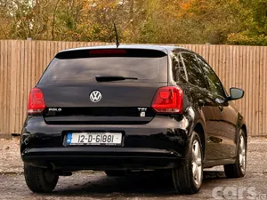 Volkswagen Polo Hatchback, Petrol, 2012, Black