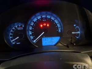 Toyota Corolla Saloon, Petrol, 2016, Beige