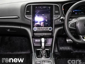Renault Megane Estate, Petrol Plug-in Hybrid, 2021, Grey