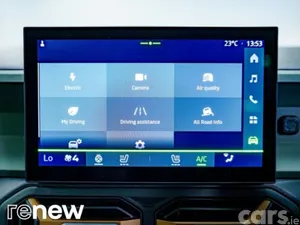 Dacia Duster SUV, Petrol Hybrid, 2025, Grey