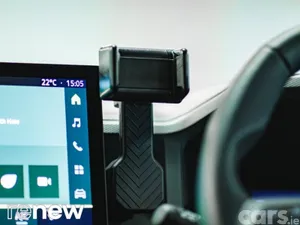Dacia Duster SUV, Petrol Hybrid, 2025, Grey