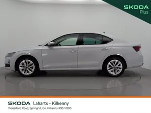 Skoda Octavia Saloon, Diesel, 2024, Silver