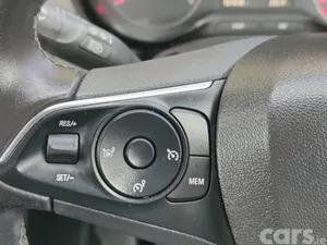 Opel Grandland X SUV, Diesel, 2019, White