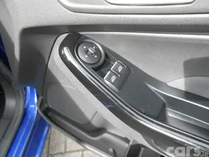 Ford Fiesta Hatchback, Petrol, 2016, Blue