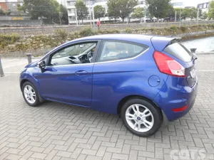 Ford Fiesta Hatchback, Petrol, 2016, Blue