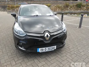 Renault Clio Hatchback, Petrol, 2019, Black