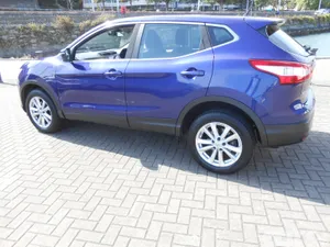 Nissan Qashqai Hatchback, Petrol, 2016, Blue