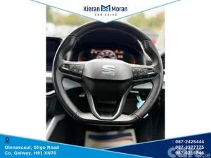 SEAT Arona Hatchback, Petrol, 2024, Green