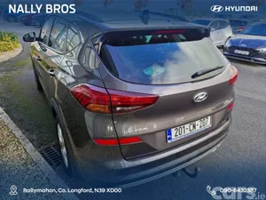 Hyundai Tucson MPV, Diesel, 2020, Brown
